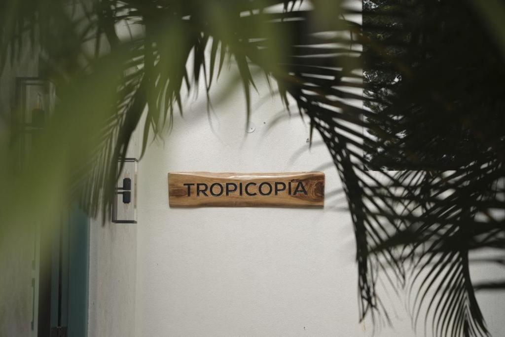 Hotel Tropicopia Mysore Exterior foto